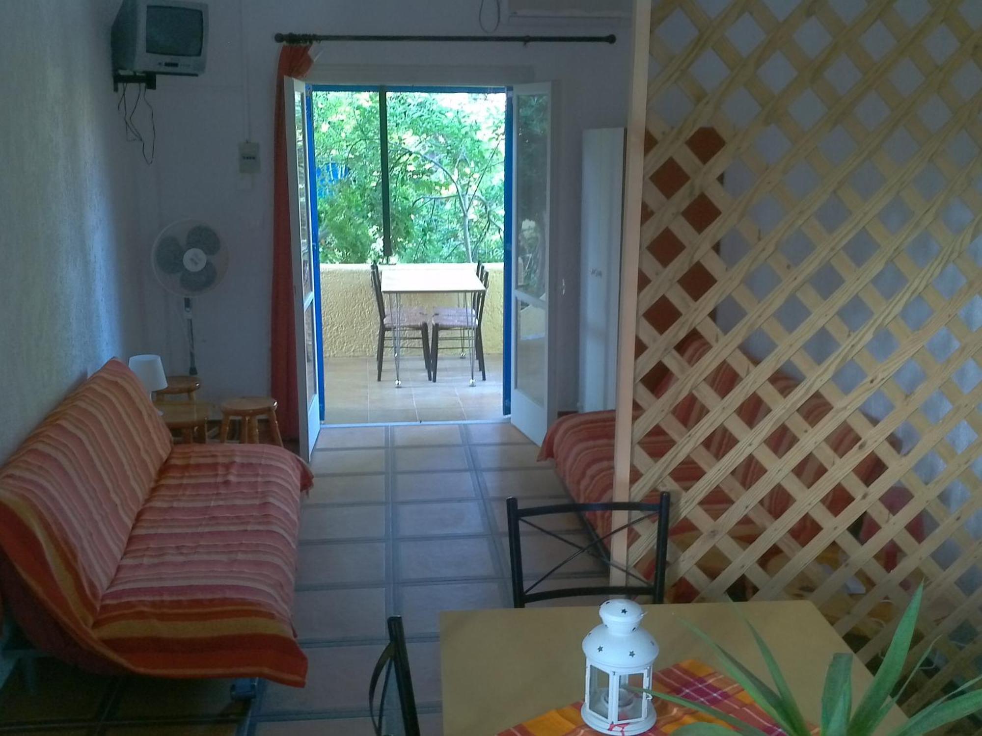 9 Musses Hotel Apartments Skala Mistegnon エクステリア 写真