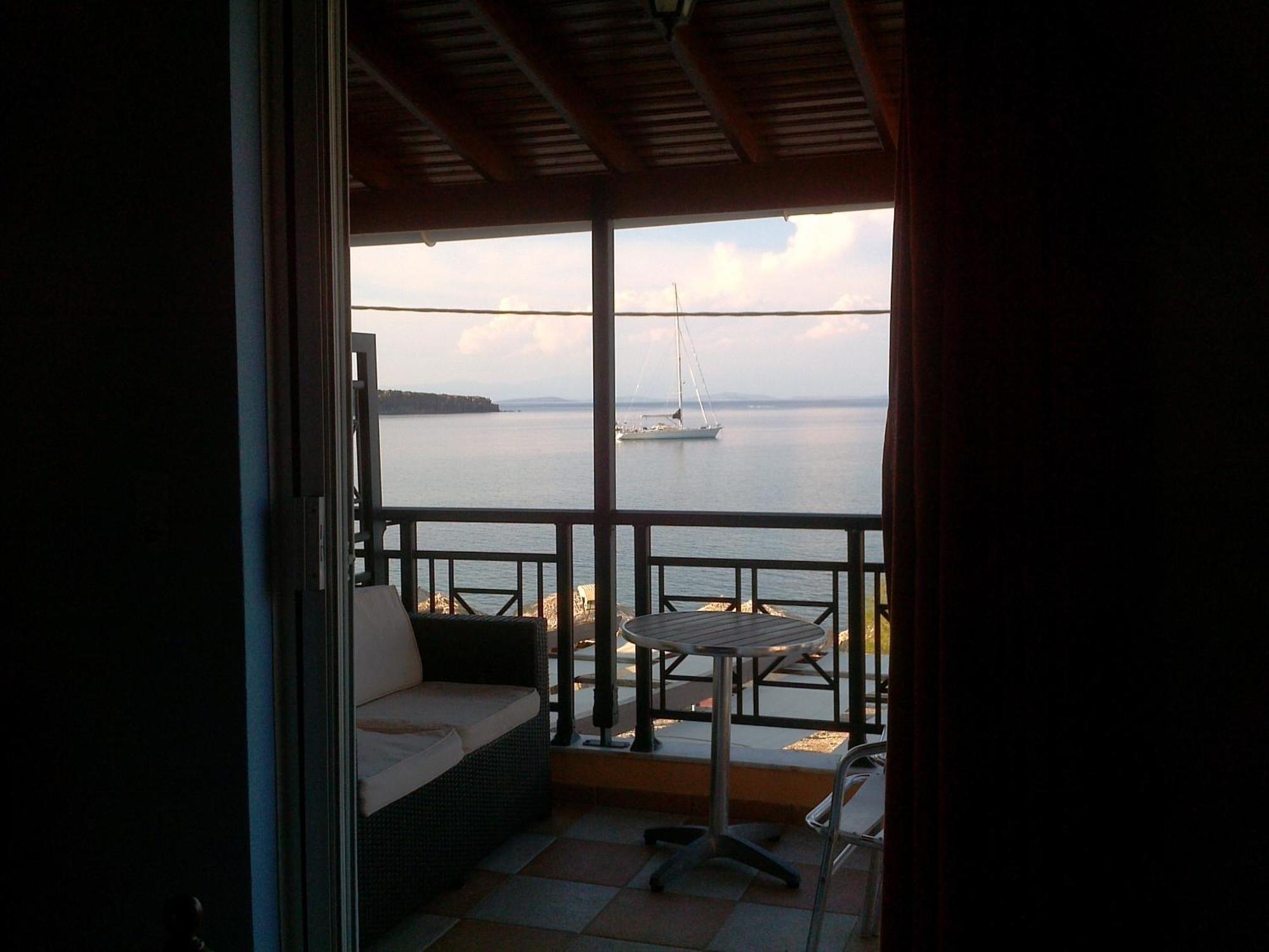 9 Musses Hotel Apartments Skala Mistegnon 部屋 写真