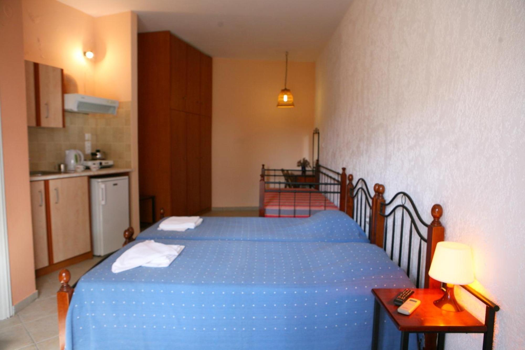 9 Musses Hotel Apartments Skala Mistegnon 部屋 写真