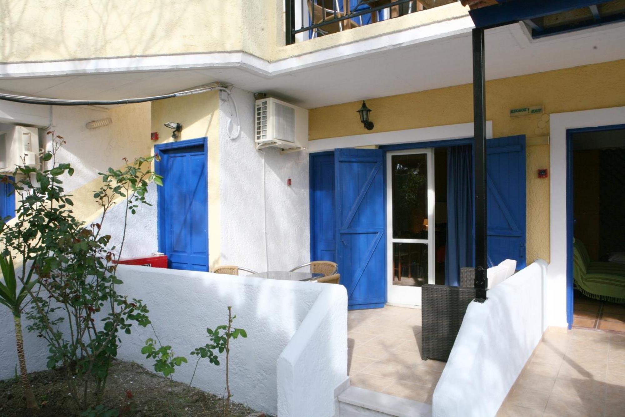 9 Musses Hotel Apartments Skala Mistegnon 部屋 写真