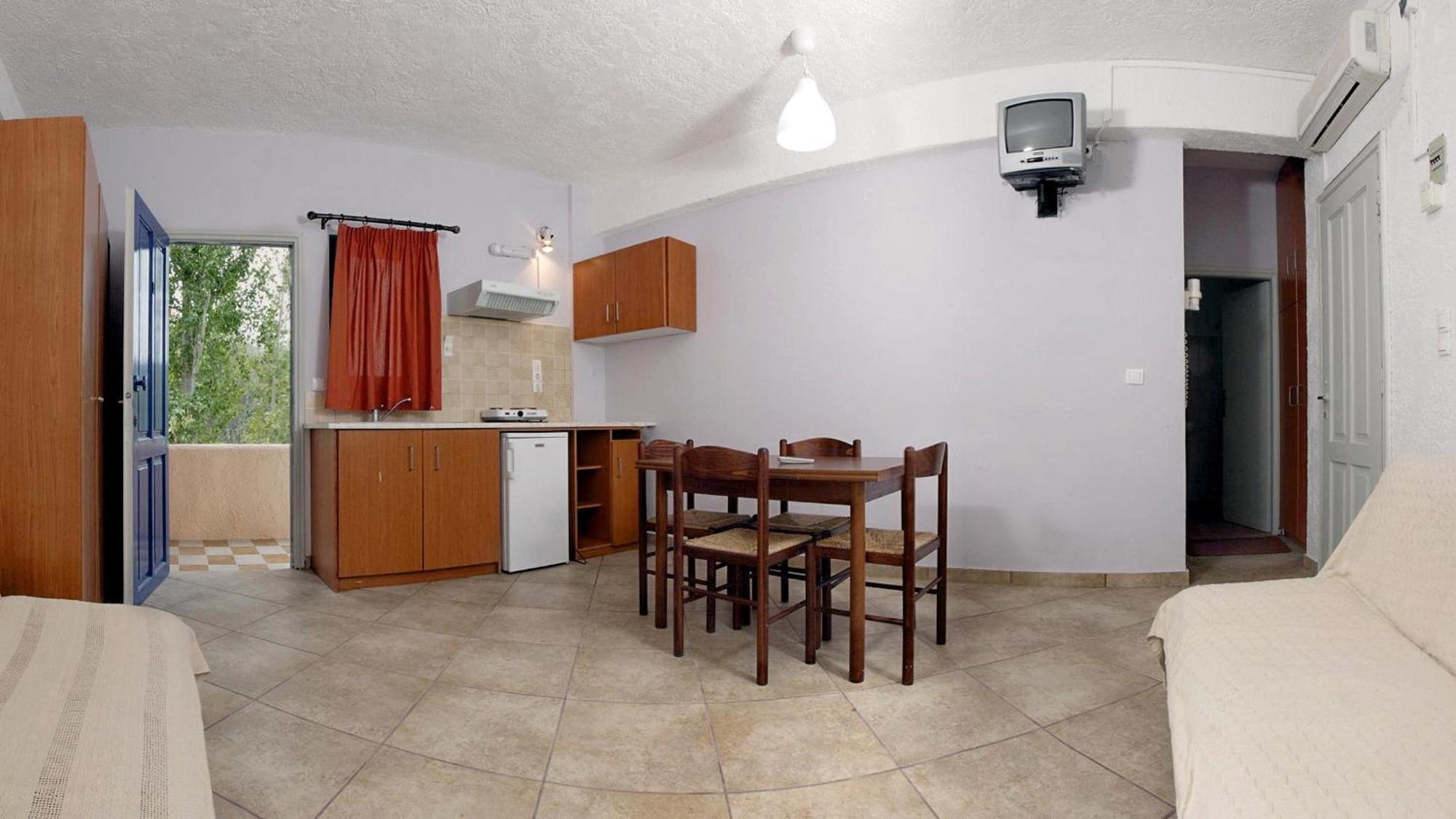 9 Musses Hotel Apartments Skala Mistegnon 部屋 写真