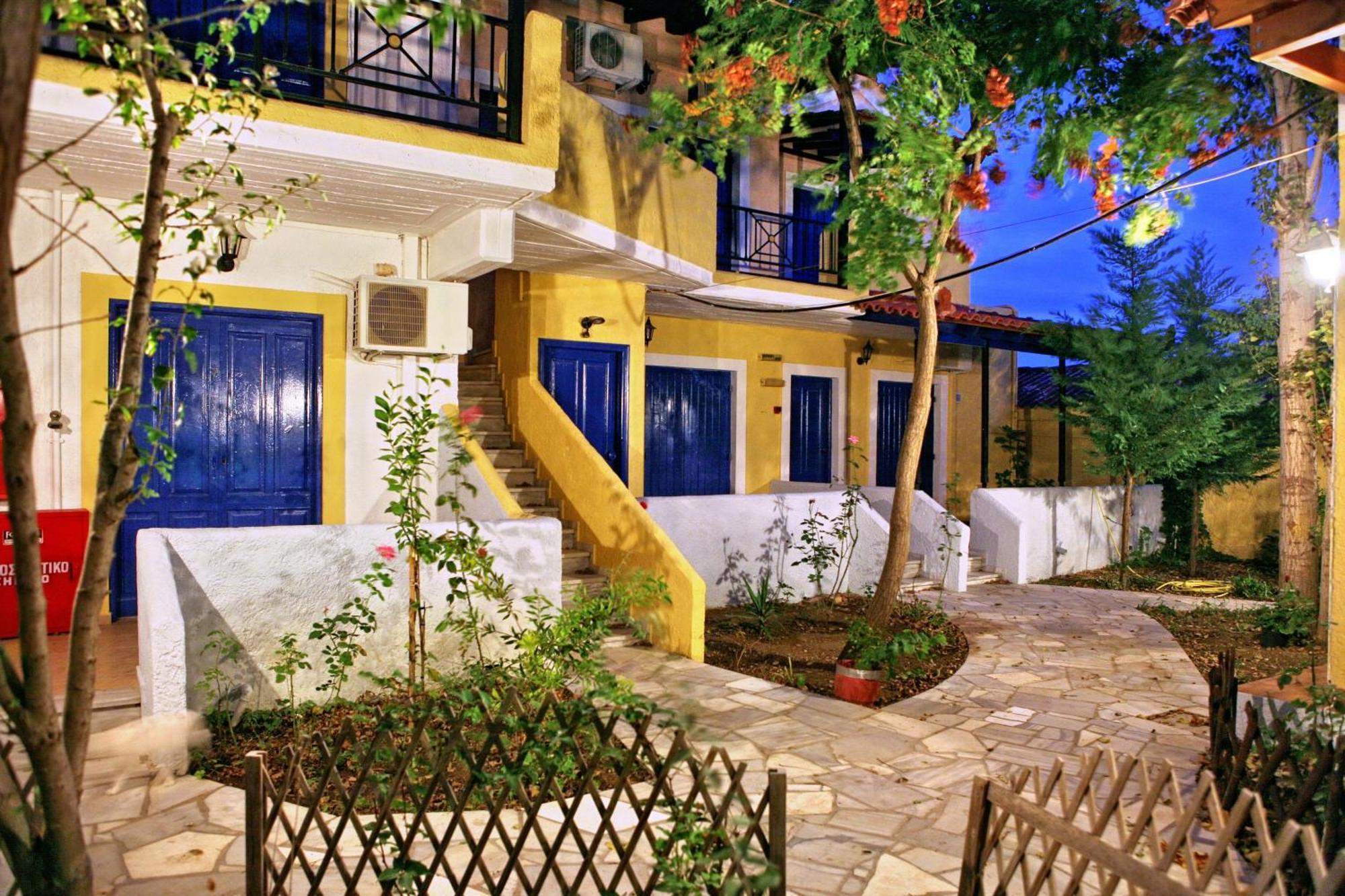 9 Musses Hotel Apartments Skala Mistegnon 部屋 写真