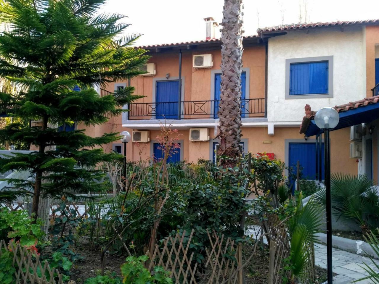 9 Musses Hotel Apartments Skala Mistegnon エクステリア 写真