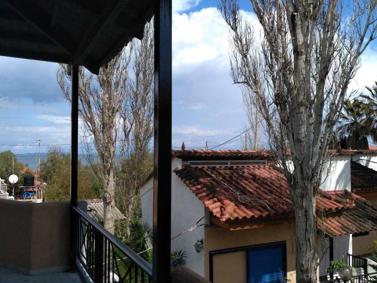 9 Musses Hotel Apartments Skala Mistegnon エクステリア 写真